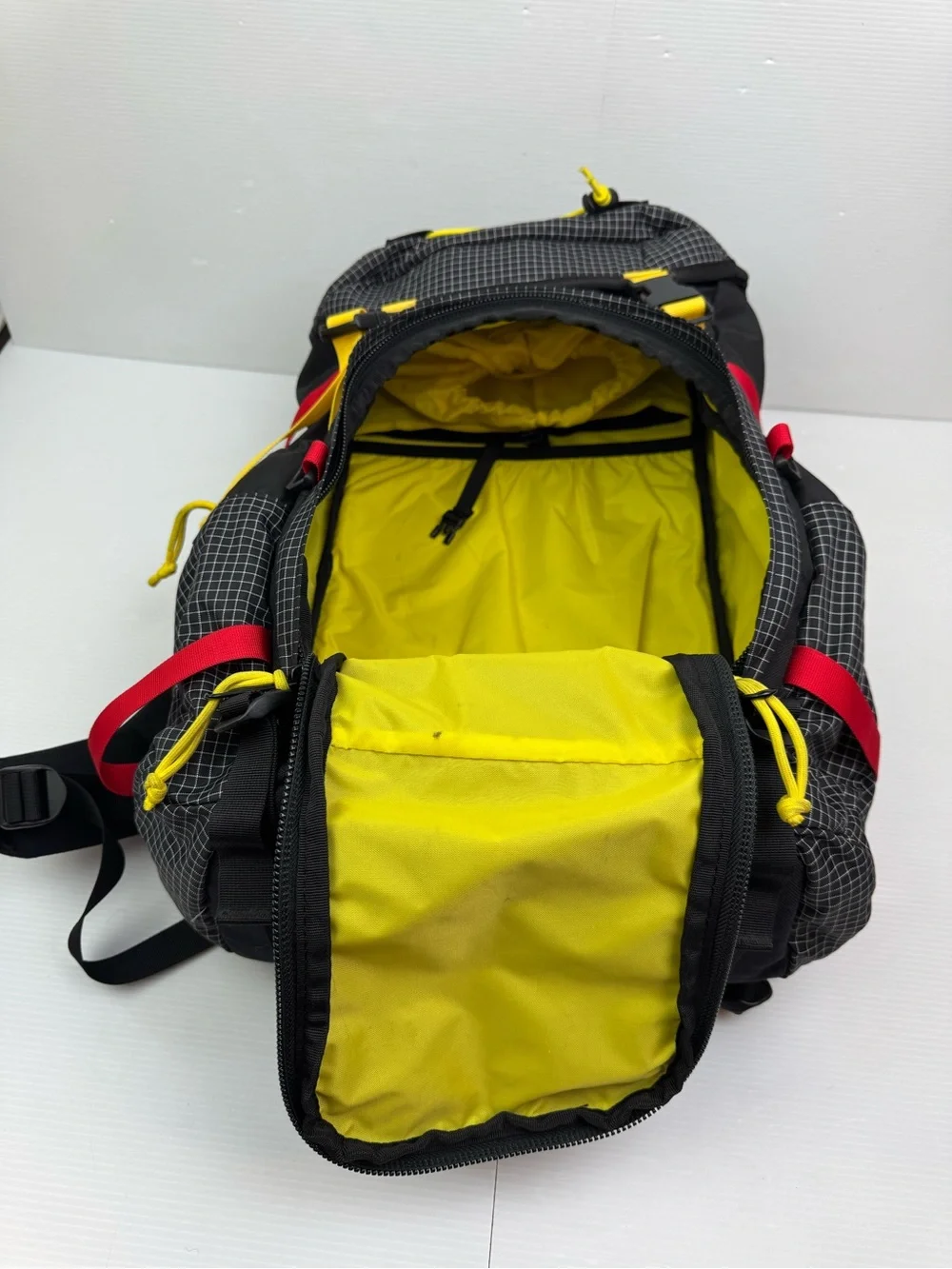 Topo Designs Mountain Pack 28L Backpack Black Yellow Gridstop Technical Hiking